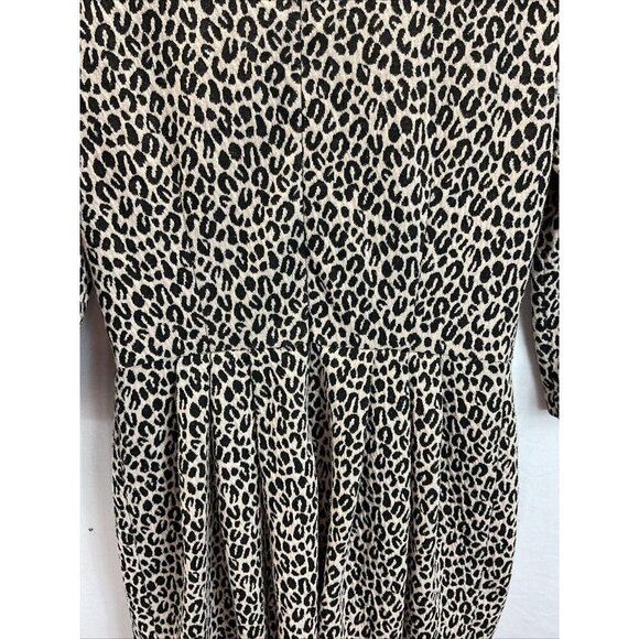 Betsey Johnson‎ vintage fit and flare leopard print dress 3/4 sleeve size 6 Y2K - Picture 4 of 10